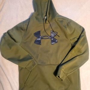 Mens M Under Armour Sweatshirt